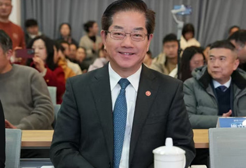 中国工程院院士、上海交通大学医学院院长范先群教授莅临我院指导工作